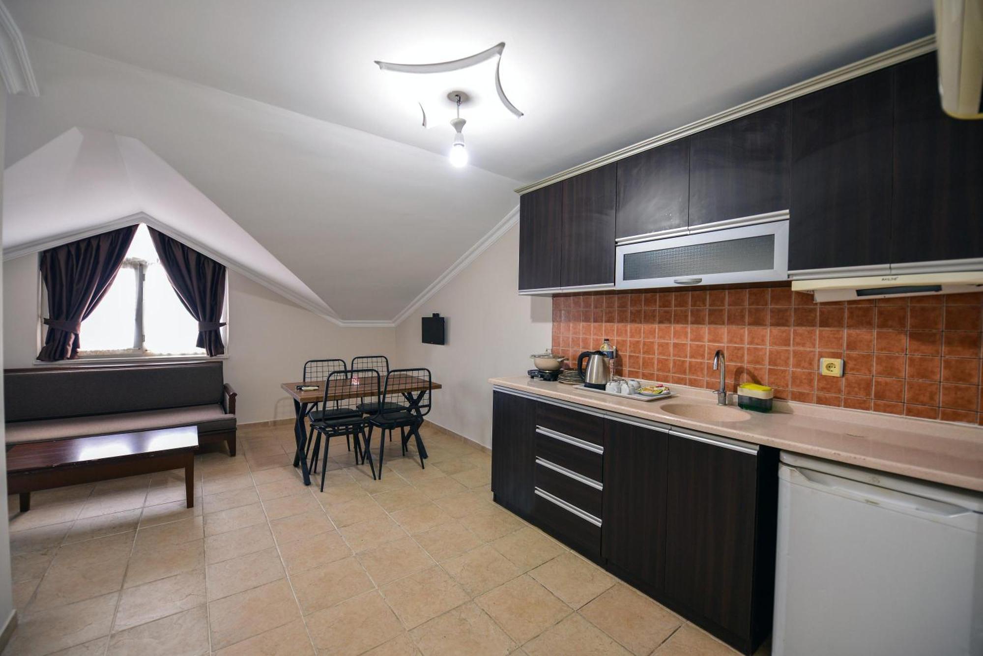 City Inn Family Apart Antalya Exteriör bild